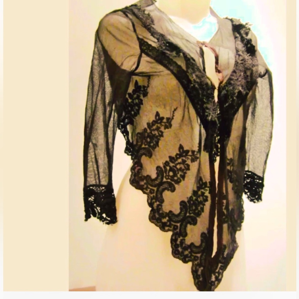 Stunning. New. Gary Graham brown lace cardigan. Asymmetrical. Sooo pretty